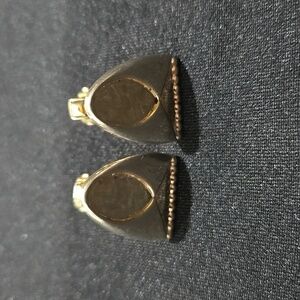 Pair of vintage Anson gold-tone cufflinks. 